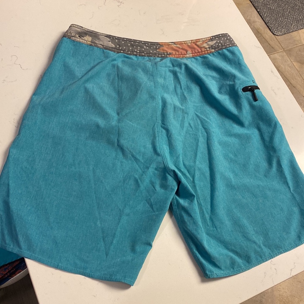 Rip Curl teal board shorts - Picture 7 of 7